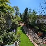 B&B La Maison Du Bonheur *